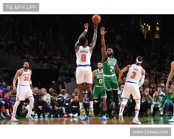 骑士队逆转凯尔特人成功取得九连胜展现强大实力与团队默契